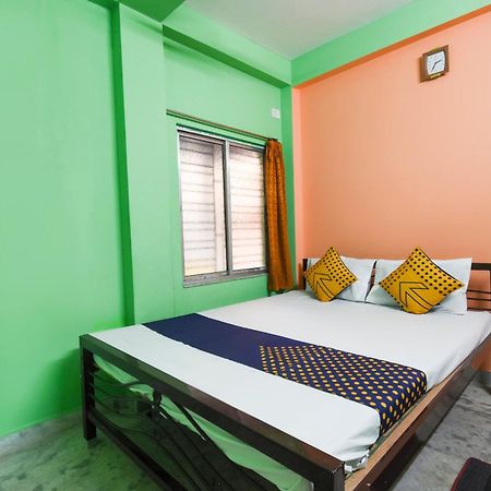Spot On Hotel O Maa Rakhakali Bhawan Garden Reach Exterior photo