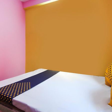 Spot On Hotel O Maa Rakhakali Bhawan Garden Reach Exterior photo